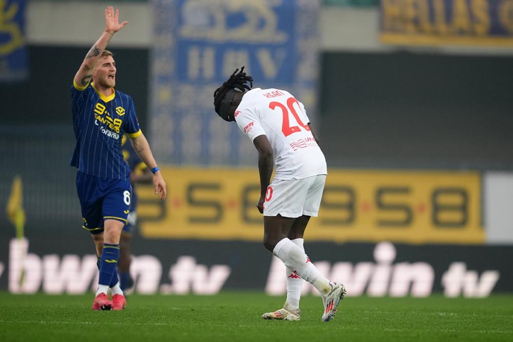 Fiorentina-Verona, l'ex Valentini torna al Franchi. Da protagonista della salvezza alle difficoltà di questa stagione