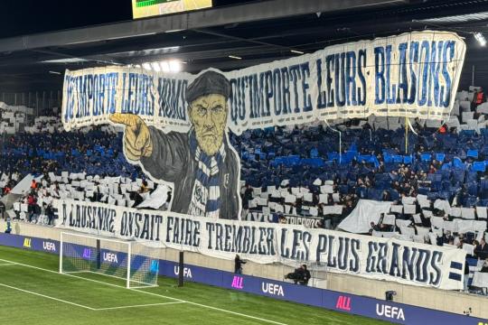 La spettacolare coreografia dei tifosi del Losanna: «Non c'importa il loro blasone» (FOTO VI.IT)