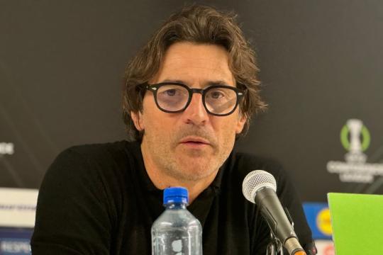 Vanoli in sala stampa: «La parola presunzione non mi si addice proprio. In ritiro finché non vinceremo»