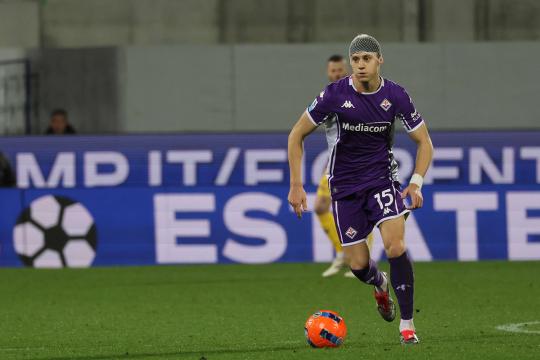 Lady Radio: Comuzzo paga caro il colpo alla testa, dodici punti di sutura