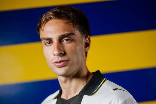 Parma, Oristanio: «Non dobbiamo pensare alle condizioni della Fiorentina. Li affronteremo a viso aperto»