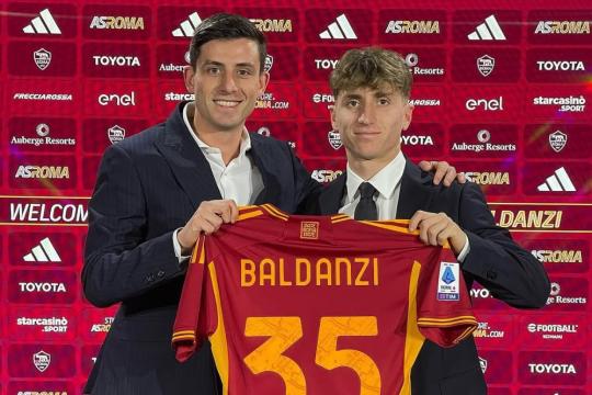 Anche la Fiorentina su Baldanzi della Roma: la situazione
