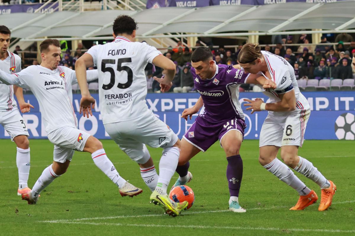 CorSport – Cremonese, 4 punti (e 4 gol fatti) in 14 partite. Nicola pensa al 4-4-2