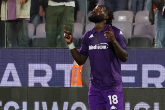 Nzola verso il ritorno allo Spezia: contatti continui tra le parti