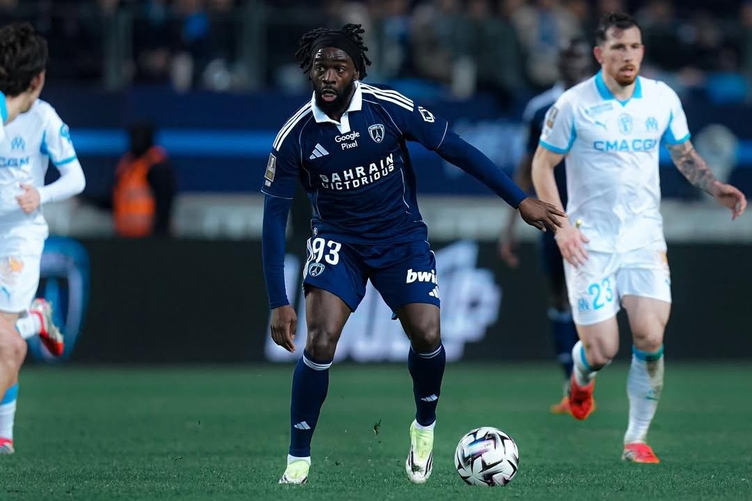 Ikoné, gioia e dolore: doppietta d'autore e infortunio nel poker del Paris FC al Monaco