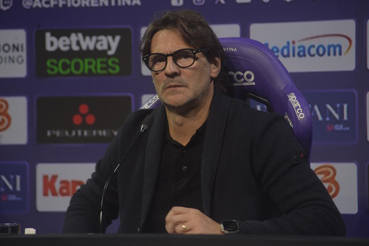 Vanoli in conferenza stampa: «Reagiamo solo dopo i gol subiti, così non basta»
