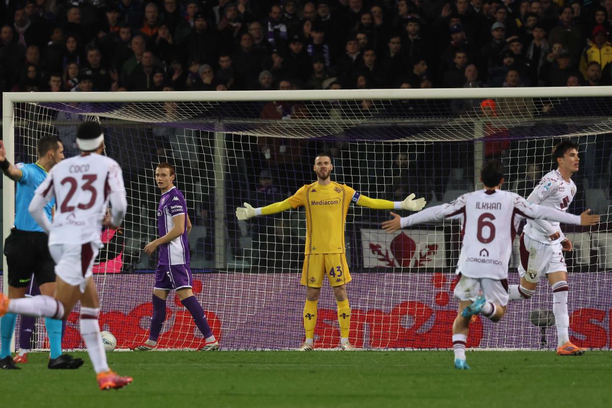 Undici gol presi da piazzato, peggio solo il Verona. Vanoli, difensori e dirigenza, così non va