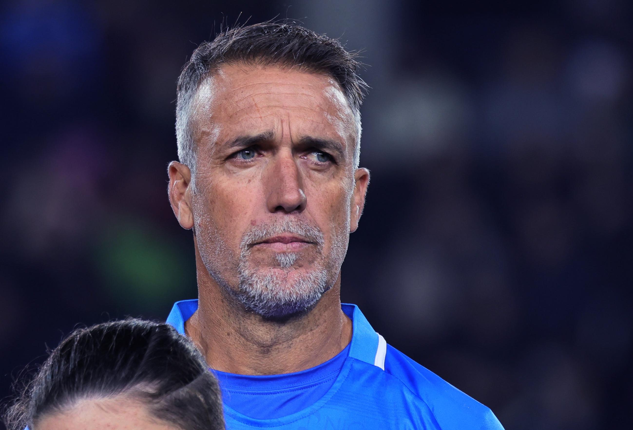 Batistuta: «Ho chiesto che mi amputassero le caviglie per non soffrire. Ora però sto bene»
