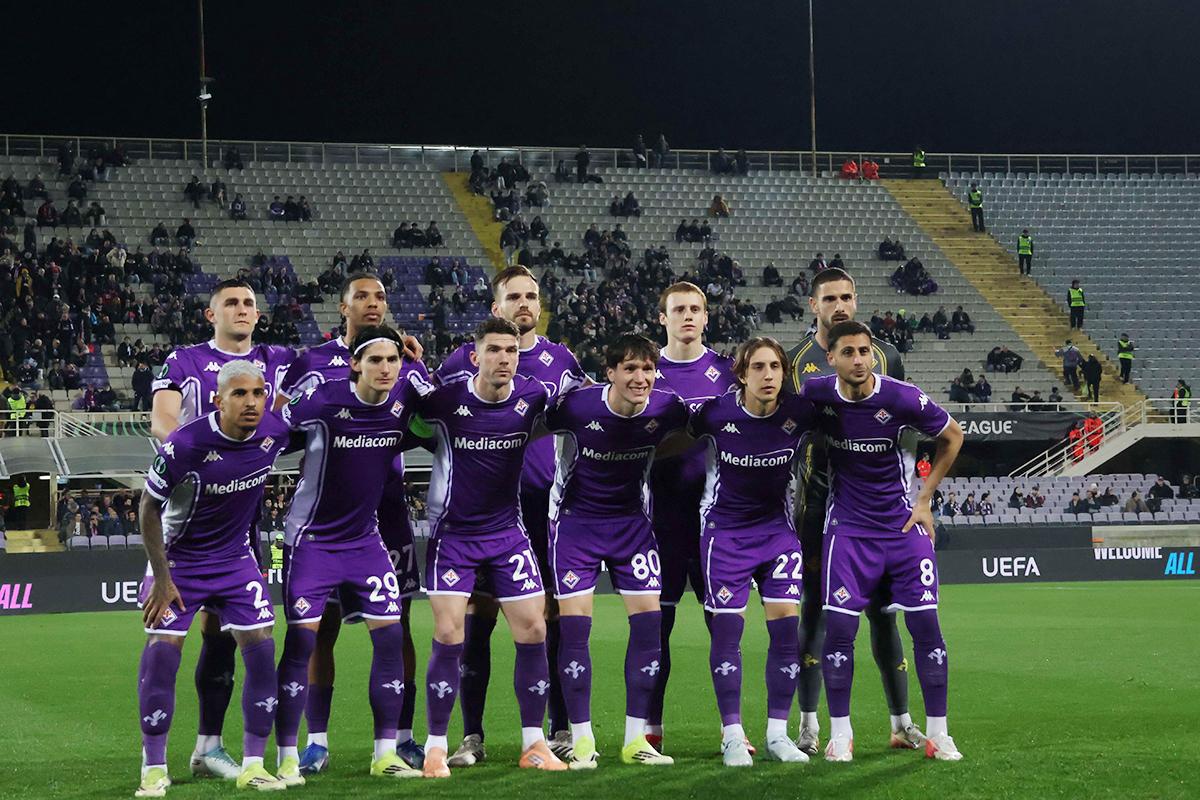 Fiorentina-Rakow, le formazioni ufficiali: davanti c'è Piccoli. Nessun giovane in campo