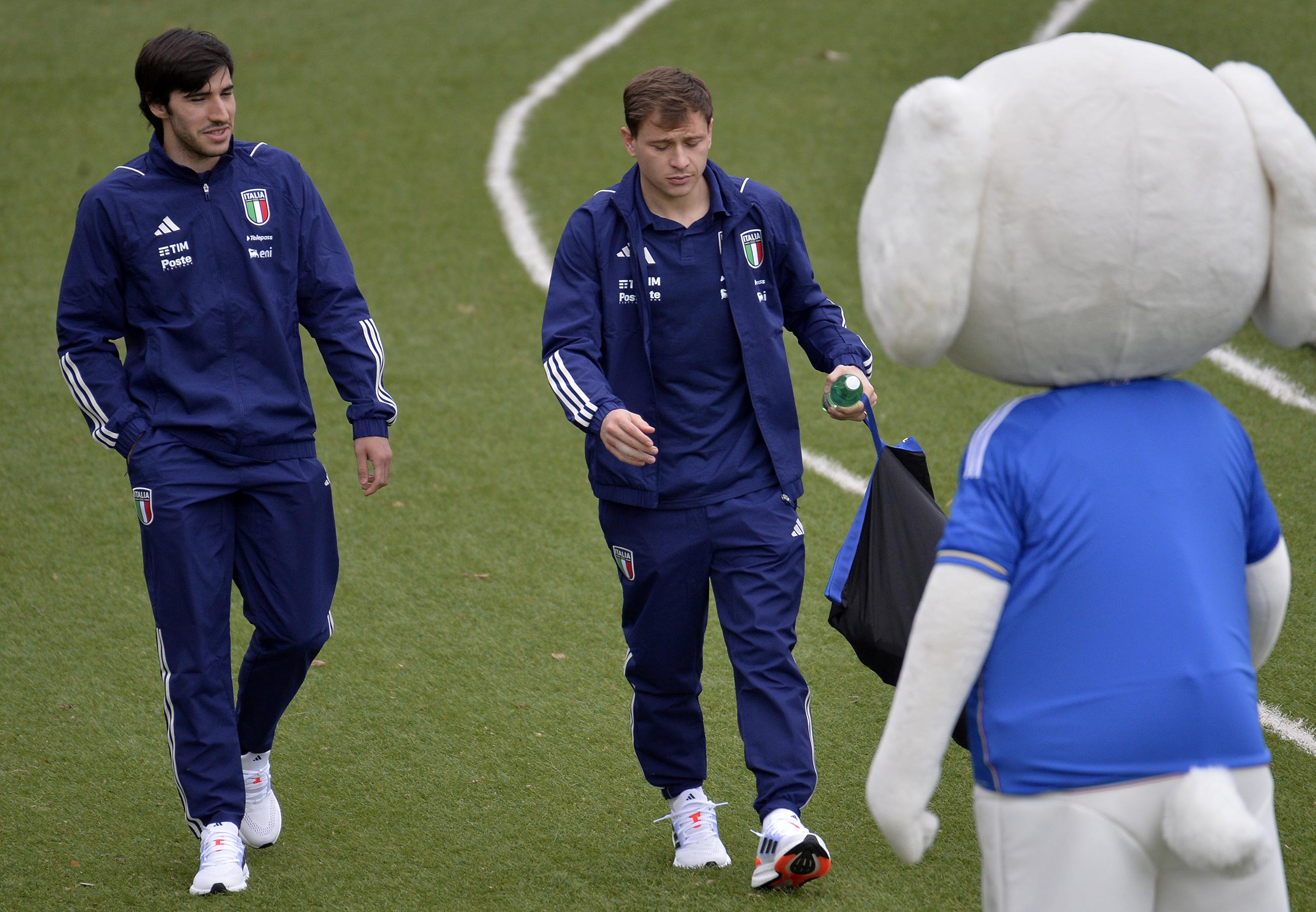 Italia, Tonali: «Spareggi Mondiali le partite più importanti. Dobbiamo essere perfetti»