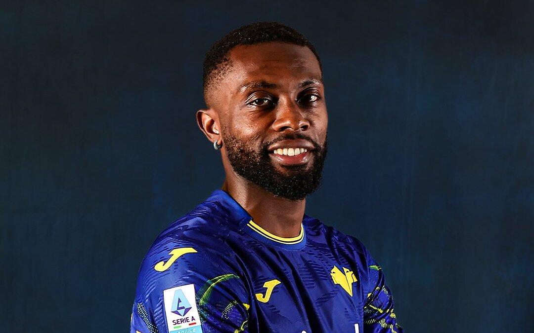 Verona, Akpa-Akpro: «Cerchiamo di fare gol. Ma occhio alla ripartenza forte dei viola»