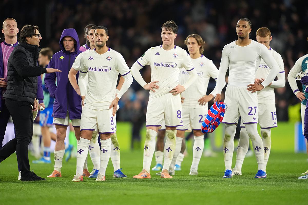 Repubblica – Scorie europee, tifosi delusi. Fiorentina chiamata a blindare la salvezza