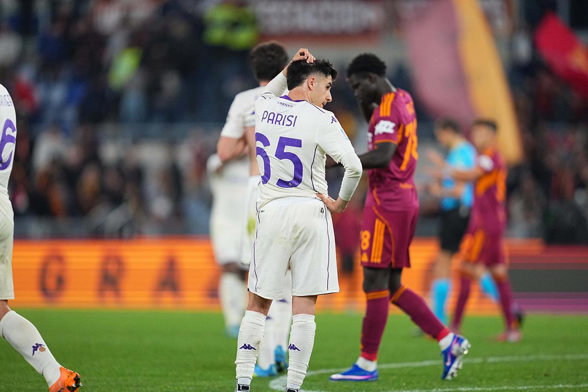La Nazione - Notte-disastro all'Olimpico. La Fiorentina si fa sgretolare dalla Roma