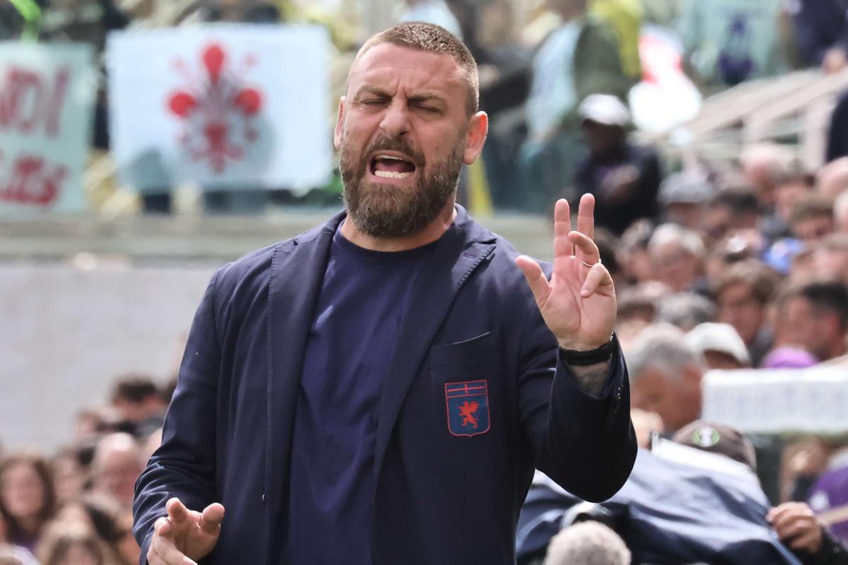 La Nazione - Allenatore, nessuna mossa prima della Juve. C'è l'idea De Rossi