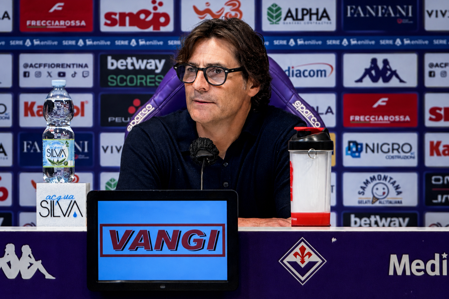 Vanoli (sala stampa): «Aspetto la decisione del club. Vorrei una Fiorentina ambiziosa»
