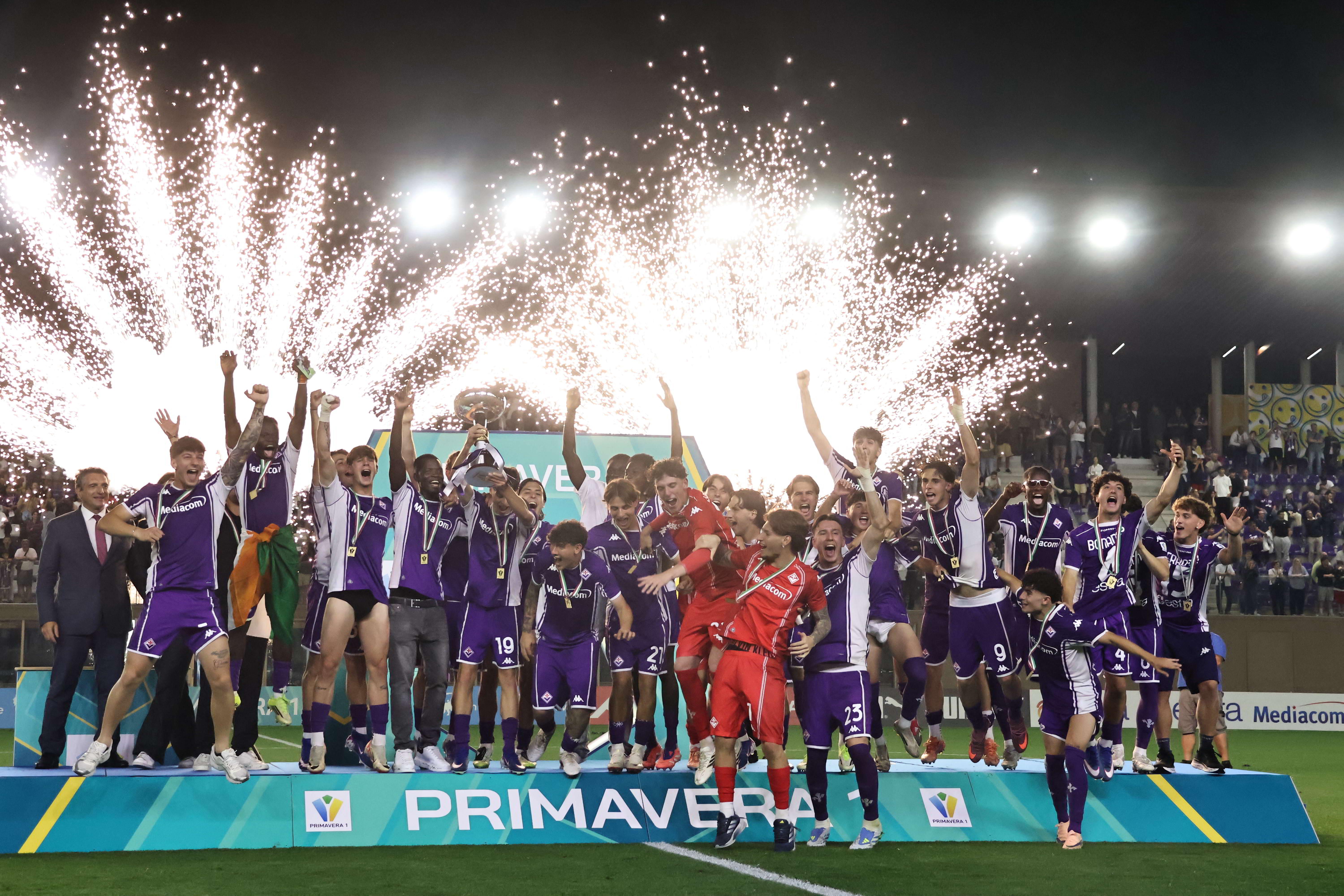 Nazione - Il trionfo della Primavera. Braschi-Kouadio regalano lo Scudetto ai viola. Non succedeva da 43 anni