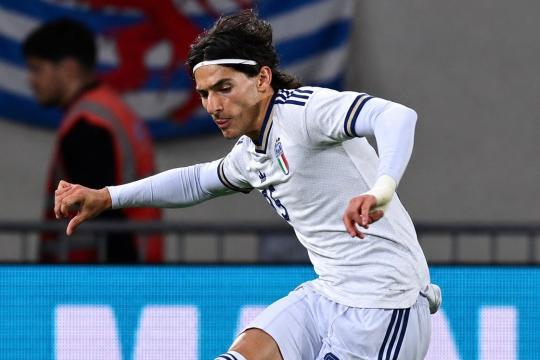 Anche Fortini fa il suo esordio con la Nazionale maggiore azzurra. I voti dei quotidiani