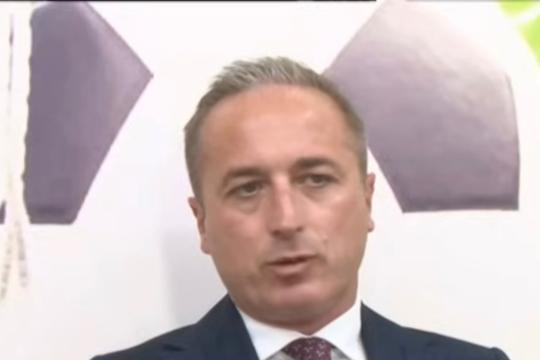 Gazzetta del Sud - Il Catanzaro proporrà il rinnovo al dg Morganti. Fiorentina prima alternativa, Parma defilato