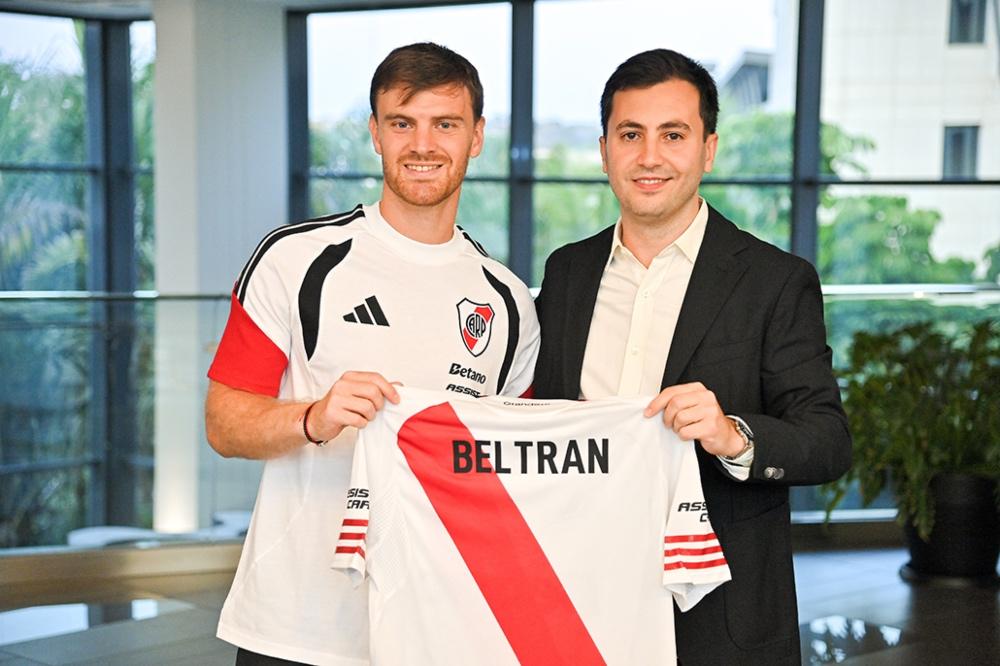 UFFICIALE - Beltran torna al River Plate in prestito con obbligo di riscatto