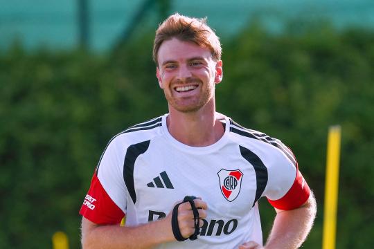 Beltran saluta la Fiorentina: «Consapevole di aver dato tutto in campo. Grazie Firenze, da oggi sarò un tifoso in più»