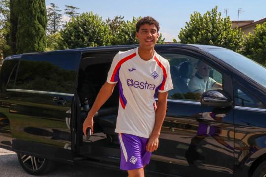 Ecco Atta! Il centrocampista alle visite mediche con la Fiorentina (VIDEO VI.IT)