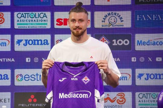 Repubblica - Nella testa di Dragusin: «Il progetto Fiorentina è la mia scelta vincente»