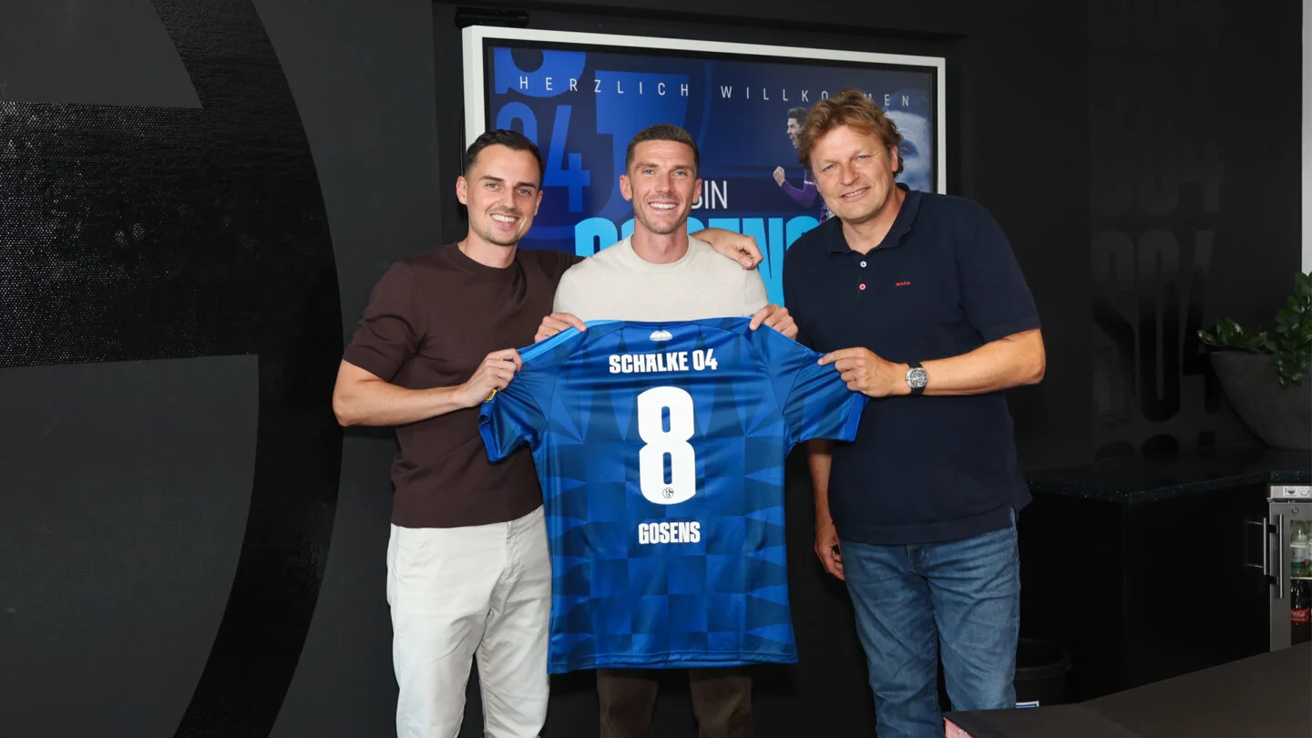 Schalke, Mulder: «Gosens giocatore di immensa qualità e vero leader»