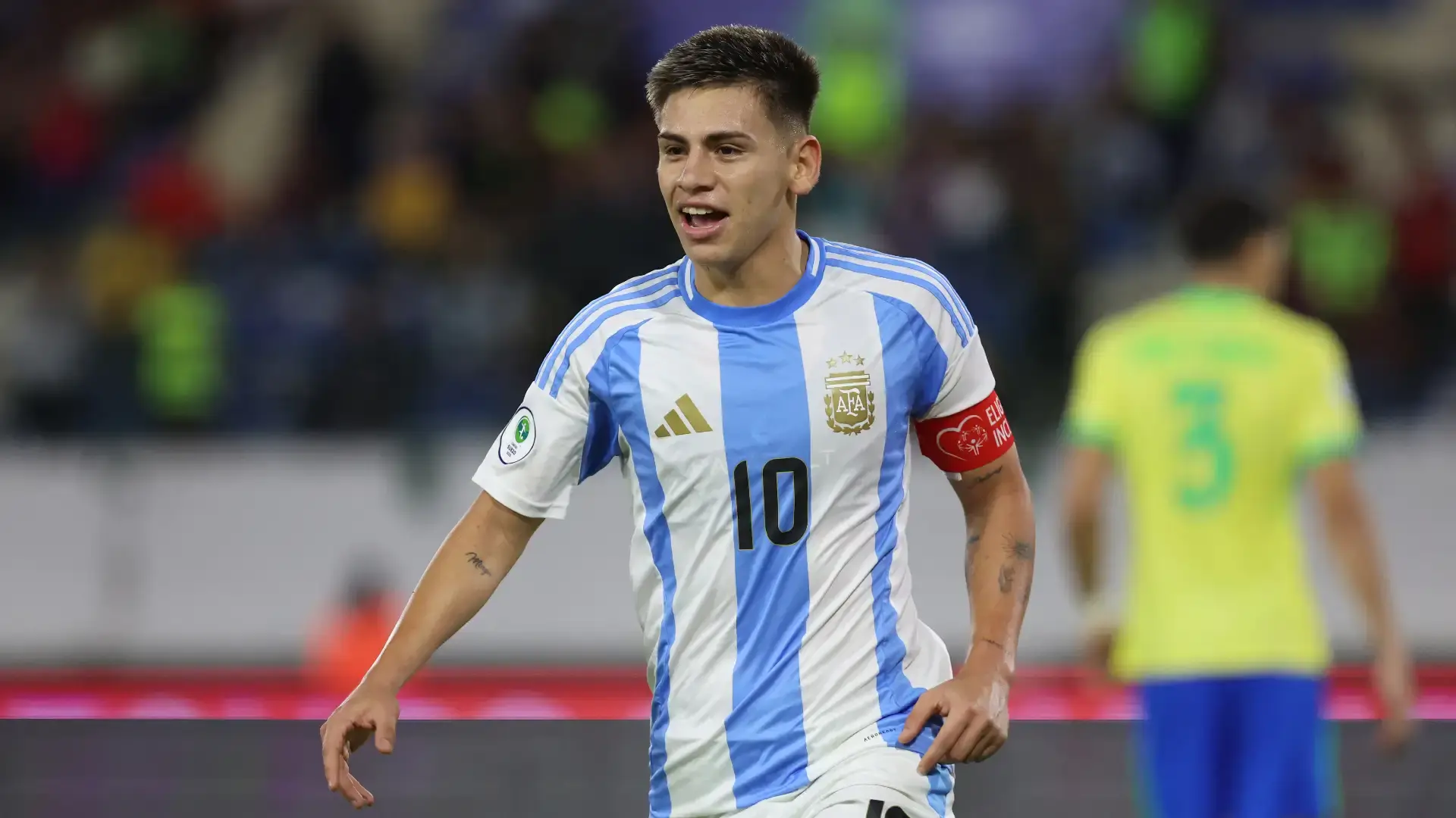Fiorentina, sondaggio per Echeverri del City