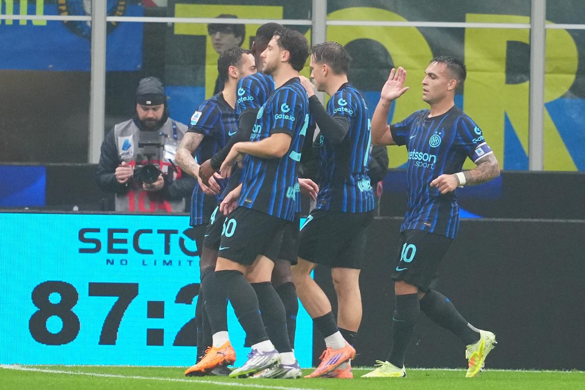 Serie A, l'Inter si fa riprendere due volte ma la vince al 90'. 3-2 alla Juventus