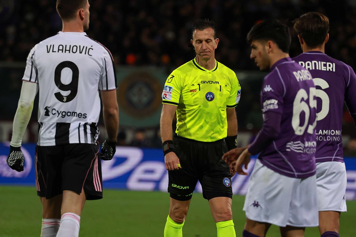Bologna-Fiorentina, la gara sarà diretta da Doveri. Al Var Gariglio-Maresca