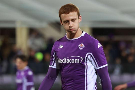 La Nazione – Comuzzo ritrova la (sua) difesa a quattro. Subito test contro Davis