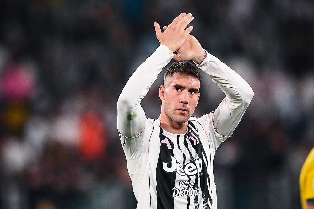 Fiorentina-Juventus sospesa per qualche minuto per cori di discriminazione razziale contro Vlahovic