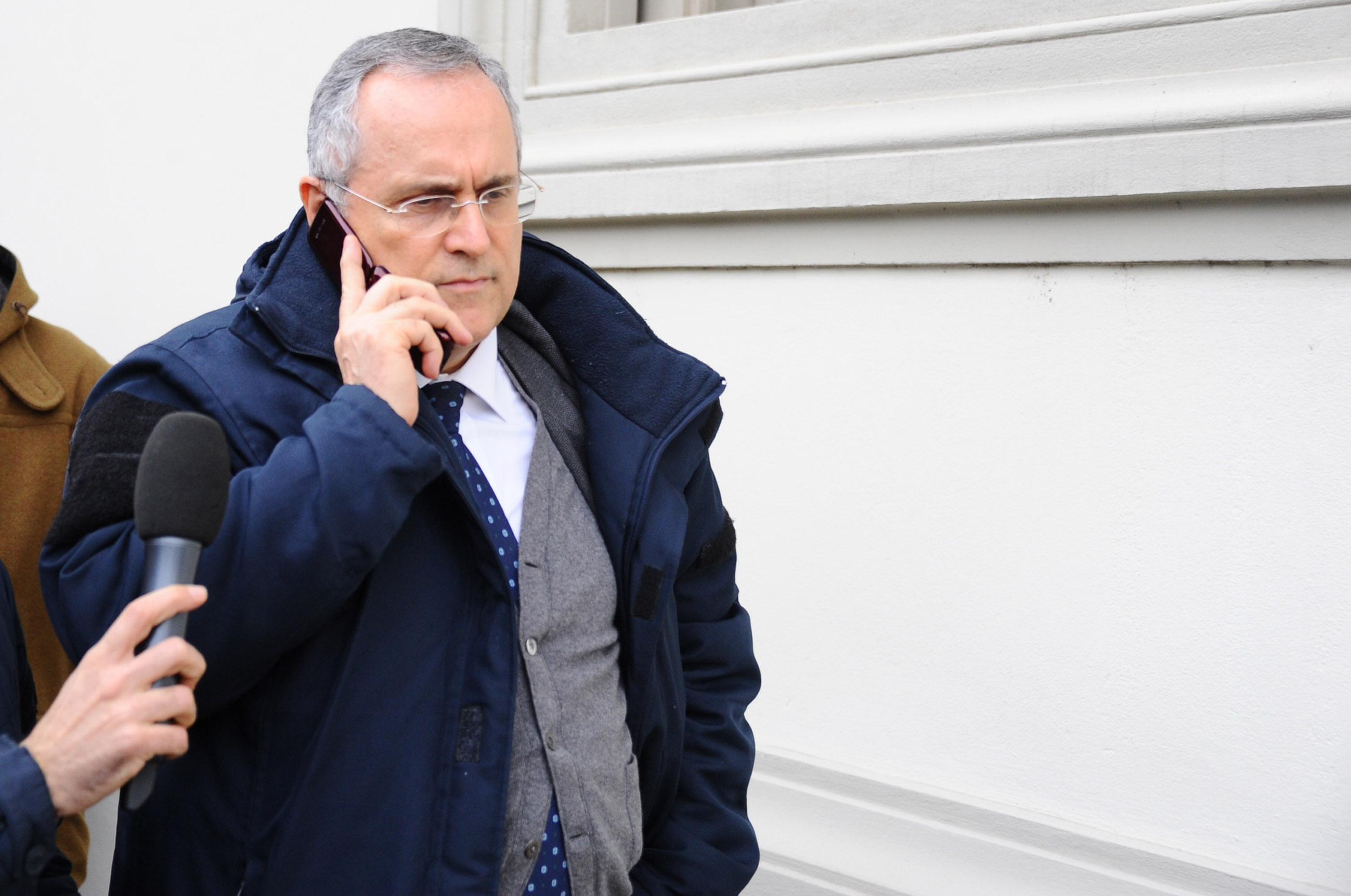 Lazio, troppi infortuni? Lotito chiama un prete per benedire i campi