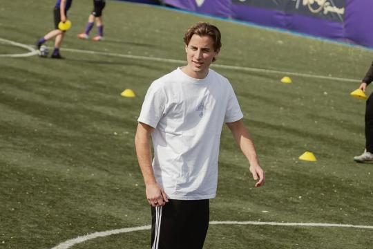 La Nazione - Bove è pronto a tornare in campo. Il suo futuro riparte dalla Premier League