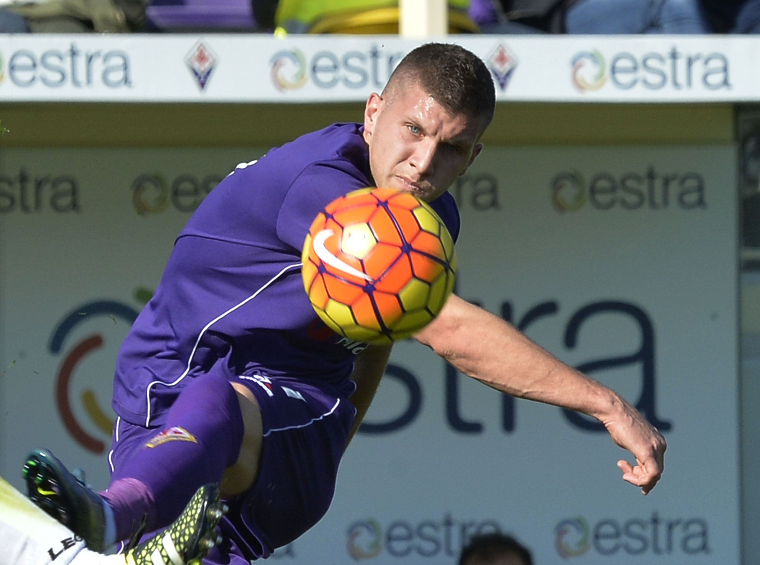 Rebic, l'Eintracht vuole riscattarlo. La Fiorentina chiede 4 milioni
