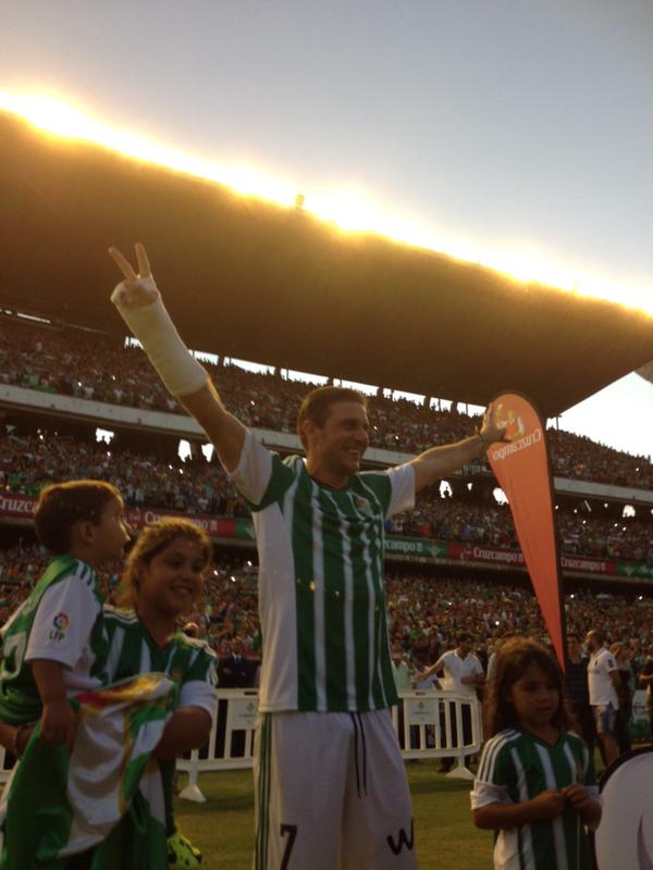 Ex viola, tripletta di Joaquin a 38 anni con il suo Betis Siviglia (VIDEO)