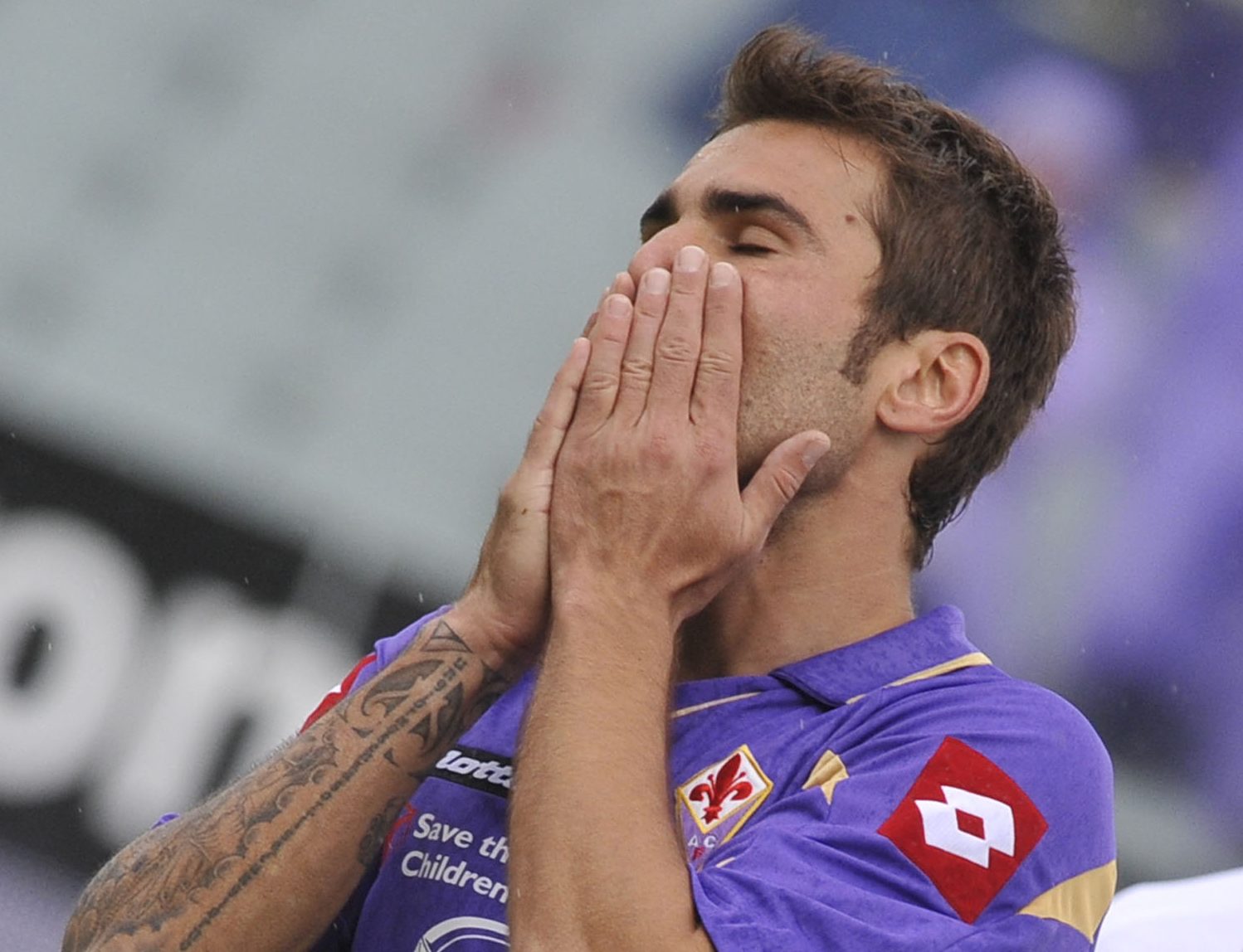 Mutu: "Avrei dovuto finire la mia carriera a Firenze. Mi piacerebbe studiare Gasperini"
