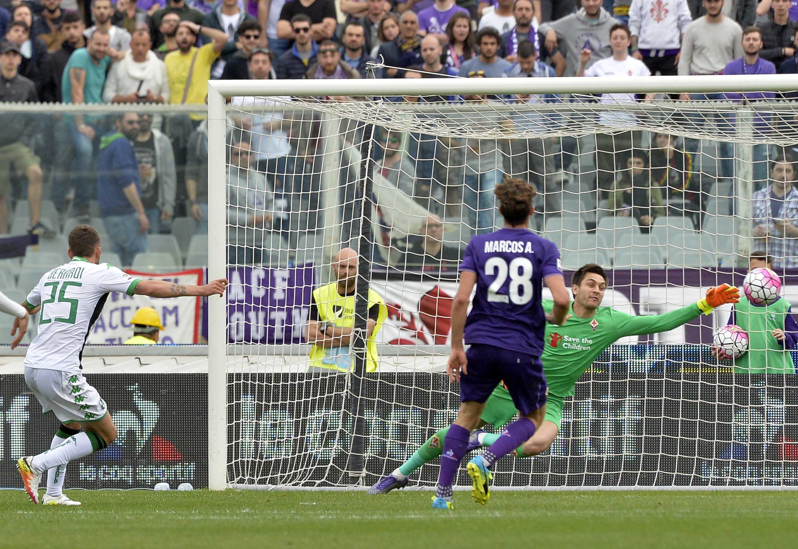 Inter, muro viola per Bernardeschi. Nerazzurri pronti a chiudere per Berardi