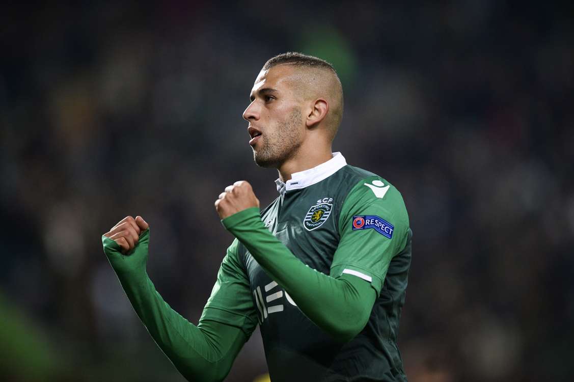 Spunta anche Slimani per l'attacco viola. E' in uscita dal Leicester