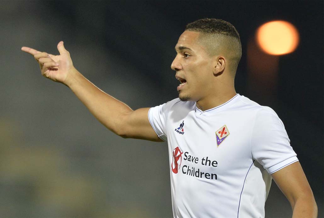 Gilberto al Benfica. Il brasiliano è sbarcato stamani in Portogallo. Alla Fiorentina…