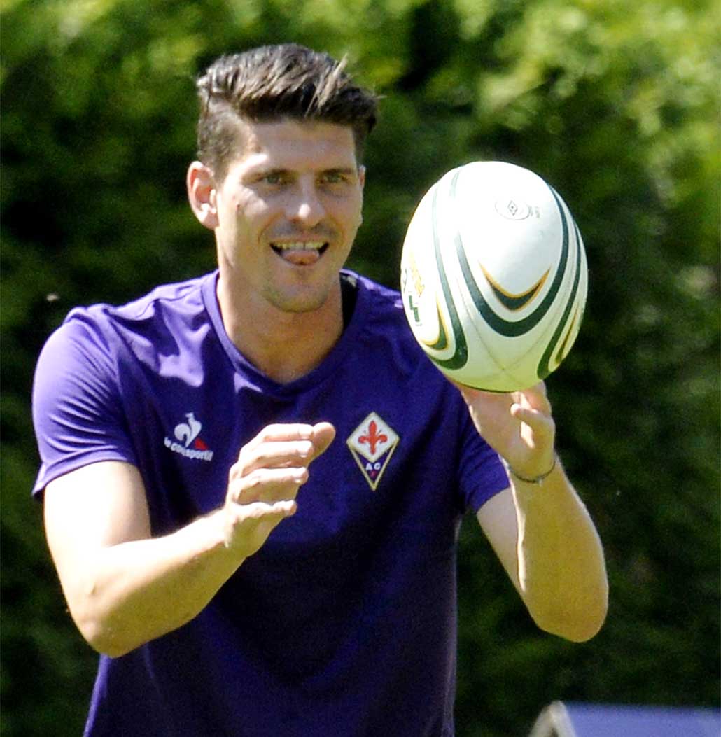 Mario Gomez: "Alla Fiorentina esperienza non buona, ma ho i tifosi nel cuore"