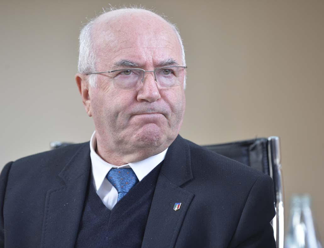 Tavecchio: “La Serie A ripartirà, nessun dubbio. Quarantena? Va risolta”