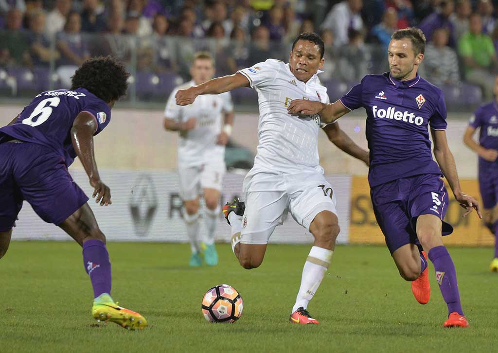 Milan: contro la Fiorentina più Gomez di Zapata, Deulofeu a sinistra