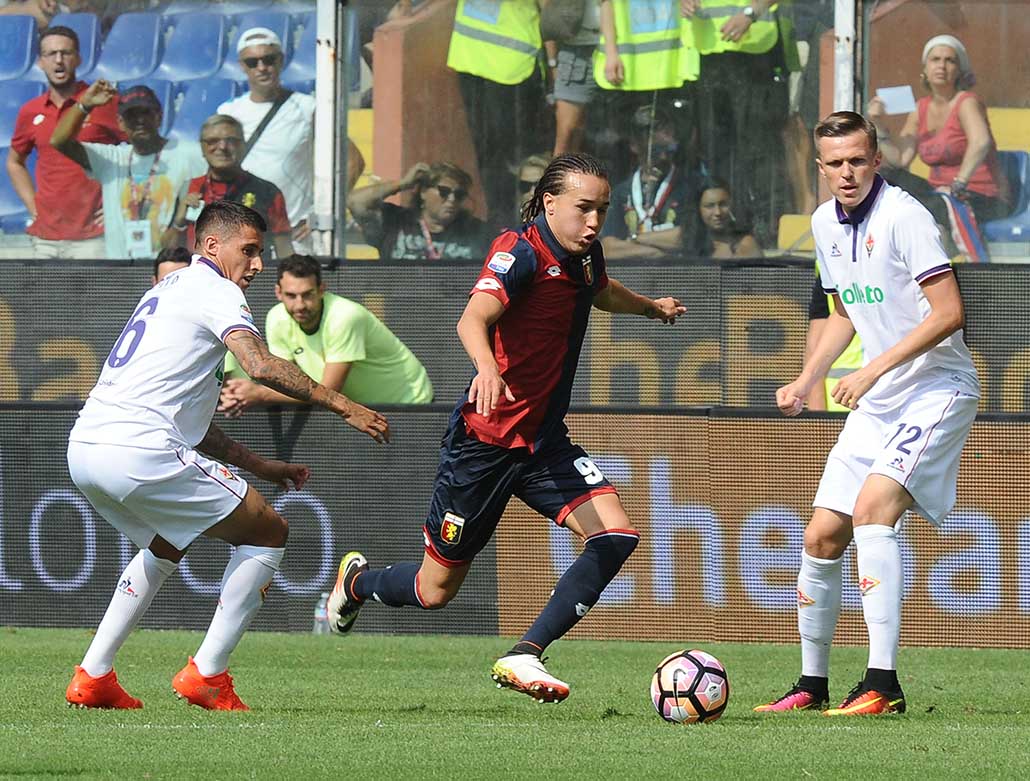 Milan, oggi confronto con Laxalt. L'agente: "Può partire, per adesso solo rumors"