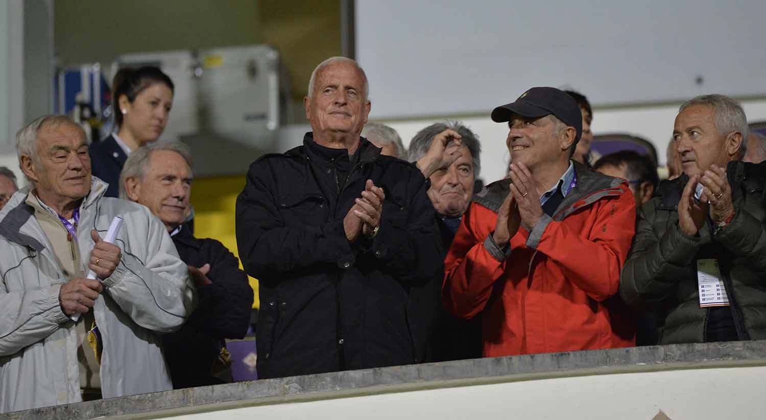 Merlo: "Non accontentiamoci della vittoria con la Juve. Centrocampo viola fortissimo"