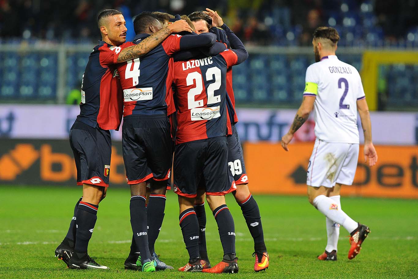 La sconfitta contro il Genoa la peggiore secondo i tifosi viola