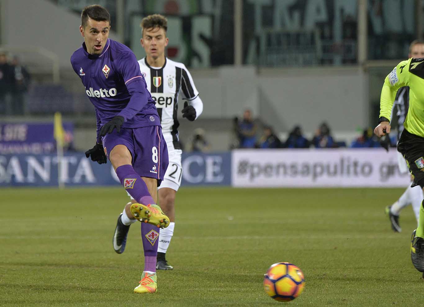 Vecino ko. Impossibile vederlo in campo domenica. Bernardeschi da valutare