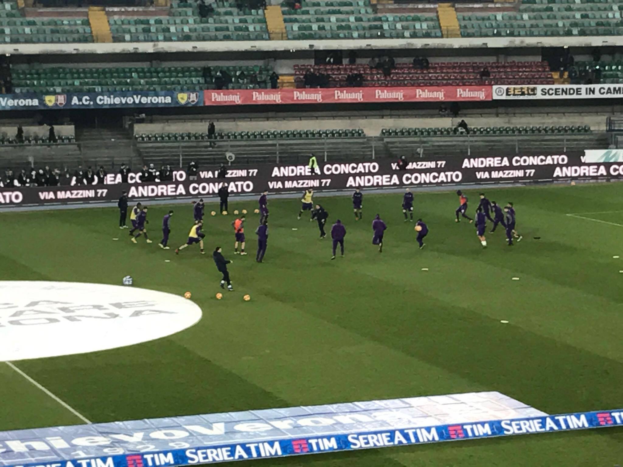 Chievo-Fiorentina le immagini LIVE del riscaldamento dei viola