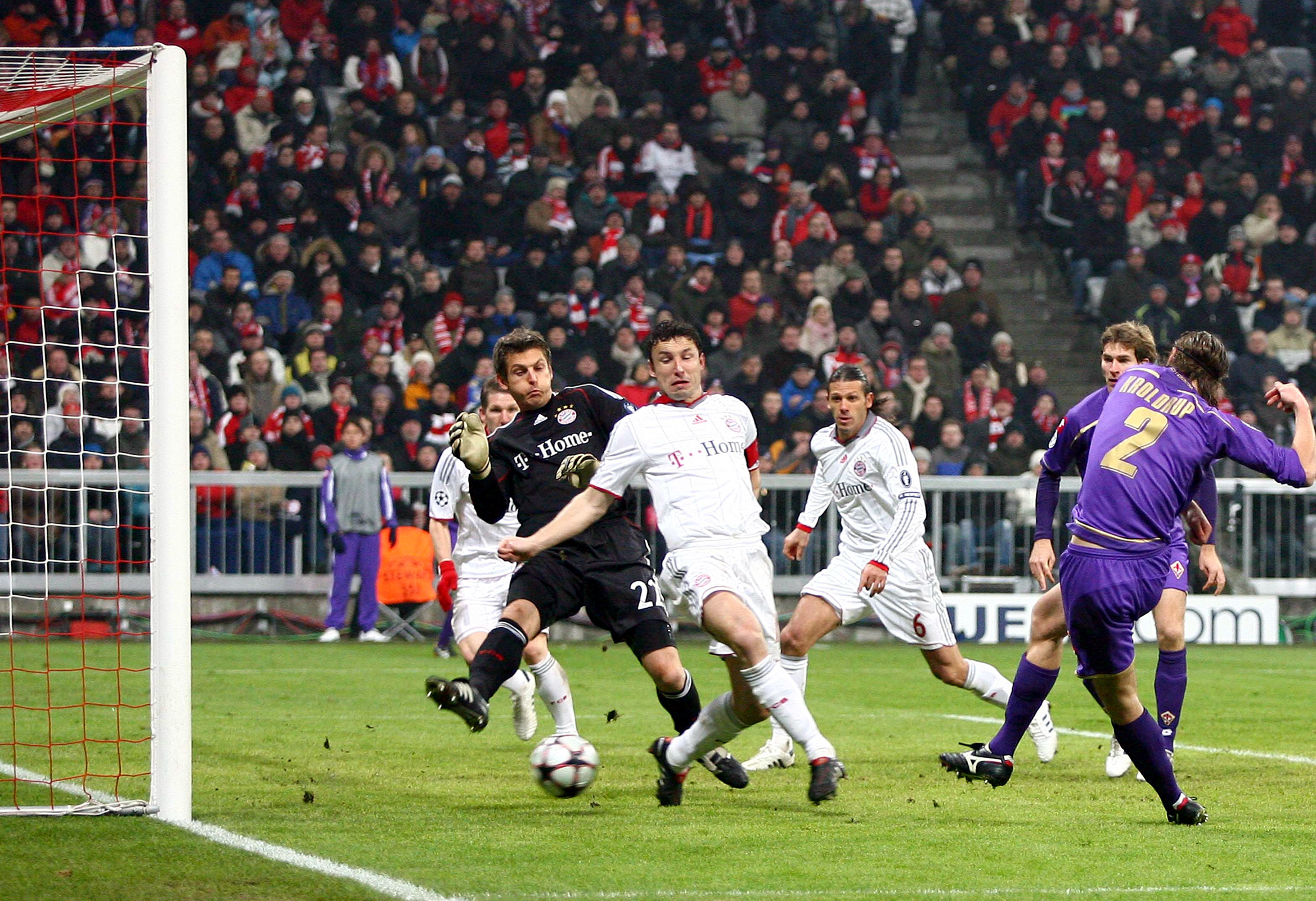 Fiorentina, il tabù Germania: l'incubo Bayern, la maglia di Gomez alla Merkel e poche gioie