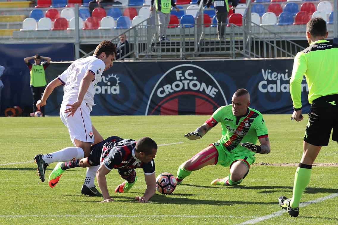 Crotone, Cordaz: "Orgogliosi per il risultato ottenuto con la Fiorentina" (VIDEO)